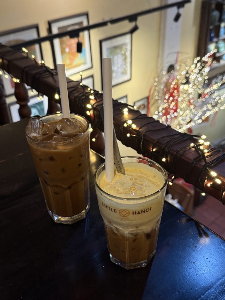 Little HaNoi蛋咖啡和煉乳咖啡